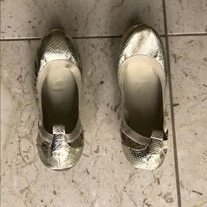 Loft Gold Ballet shoe. 8.5